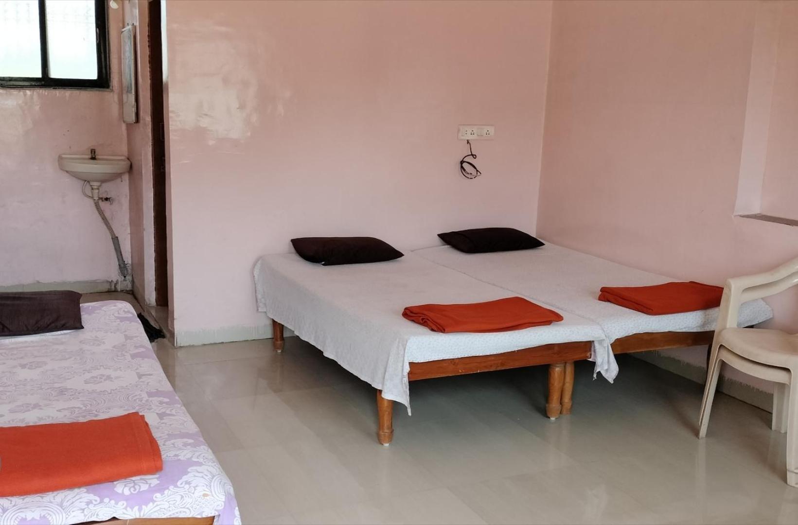 Shivam Residency Apartment Ellora Room photo